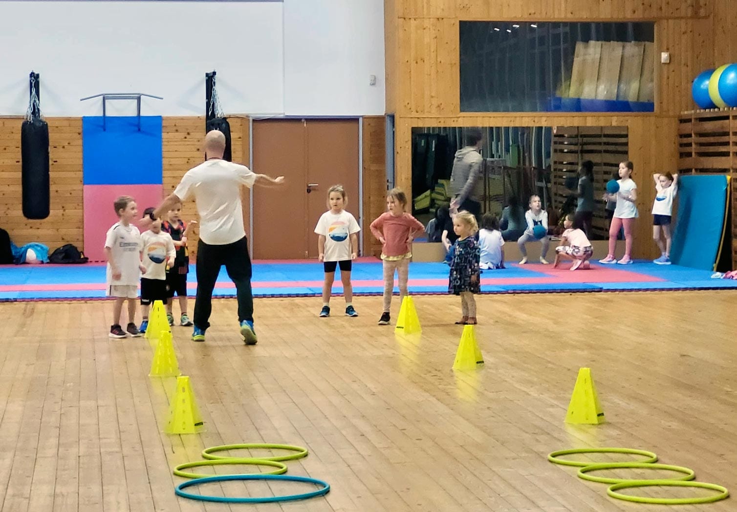 Indoor tréning v telocvični